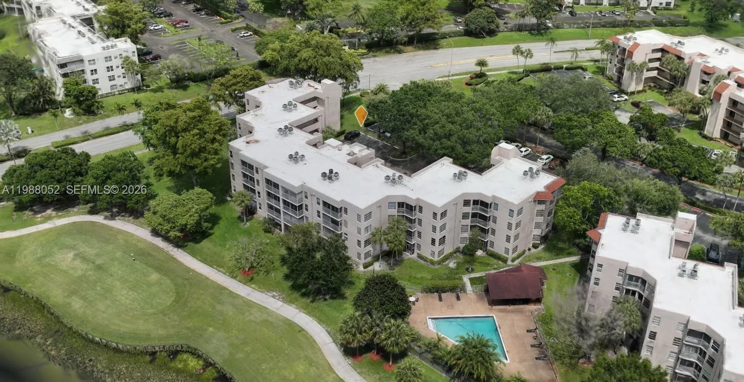 1811 Sabal Palm Dr # 408, Davie, FL 33324