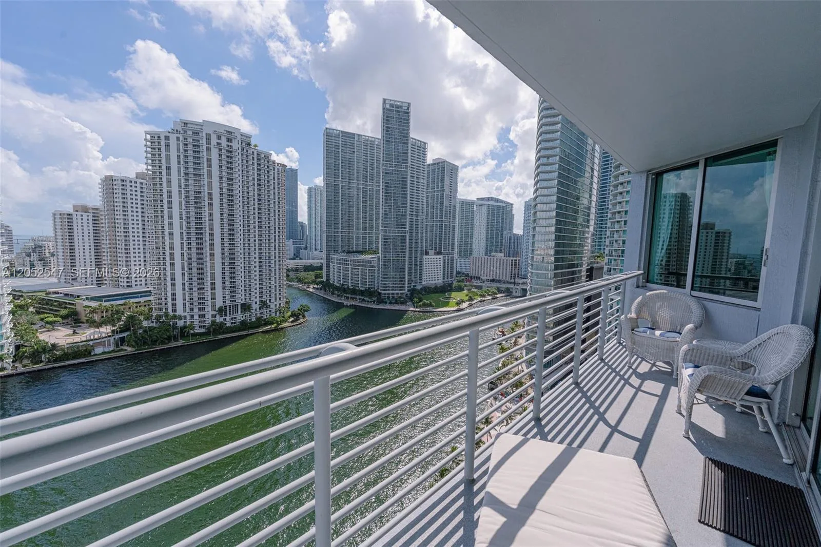 325 S Biscayne Blvd # 2119, Miami, FL 33131 photo 6