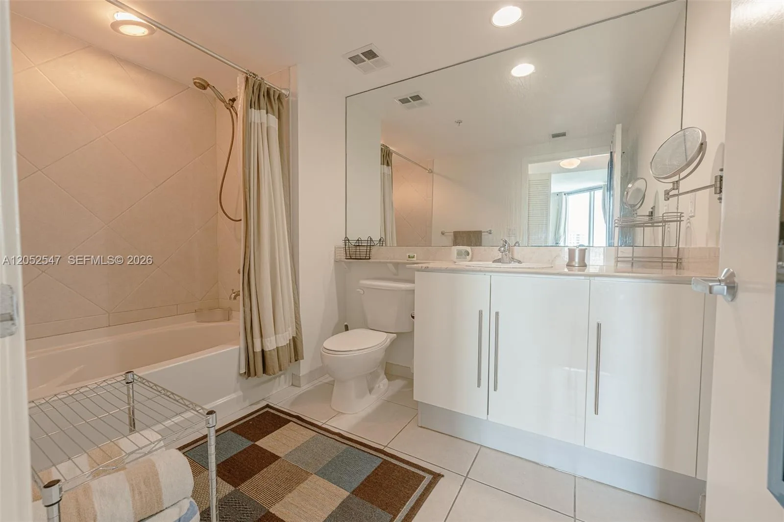 325 S Biscayne Blvd # 2119, Miami, FL 33131 photo 8