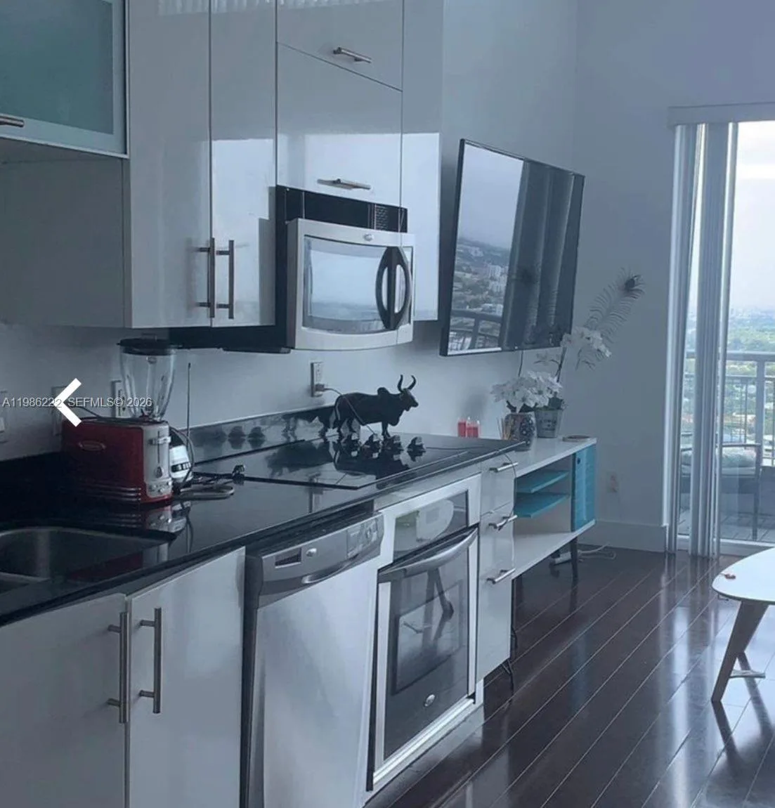 60 SW 13th St # 3017, Miami, FL 33130 photo 11