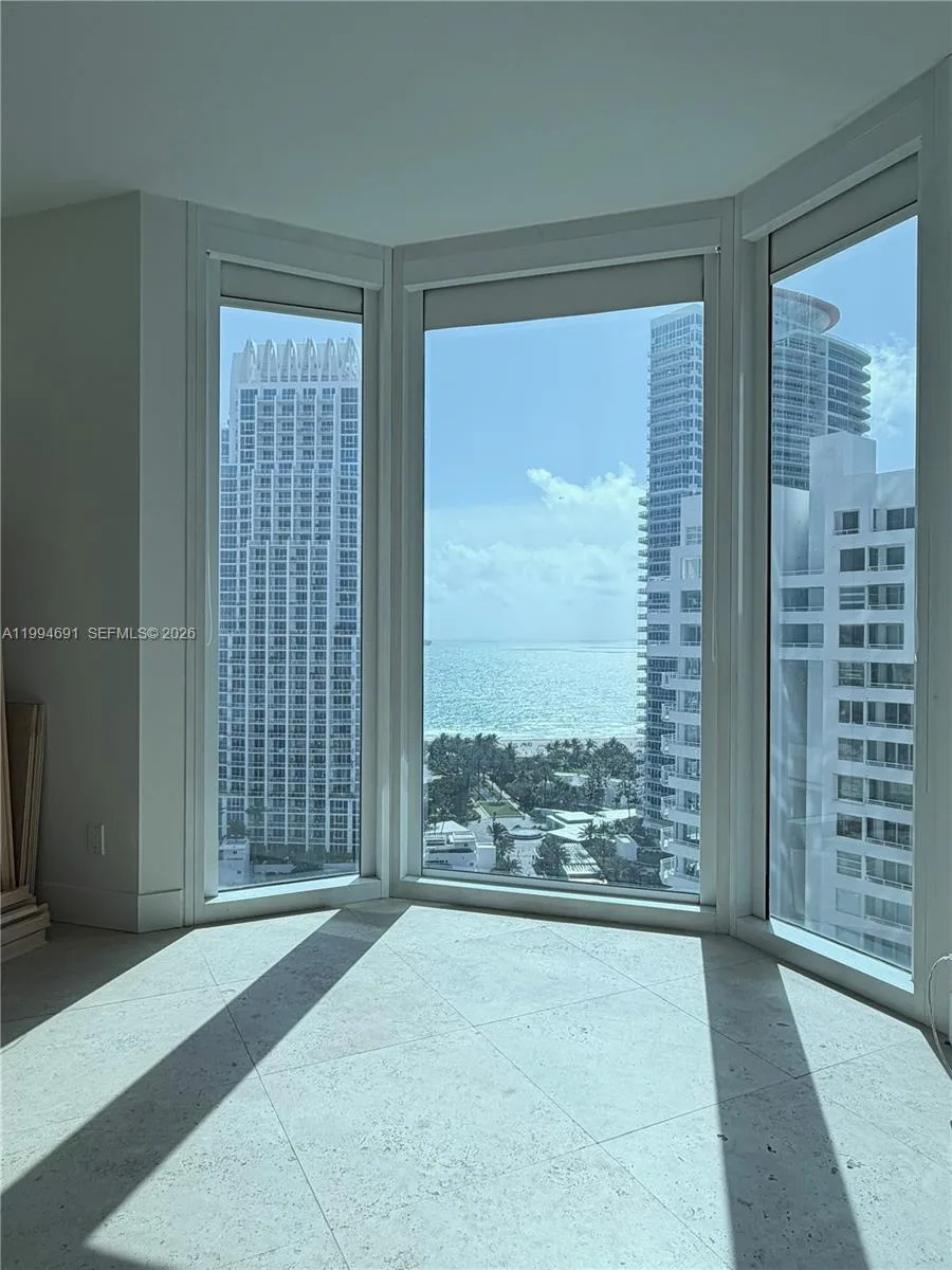 300 S Pointe Dr # 2106, Miami Beach, FL 33139 photo 10