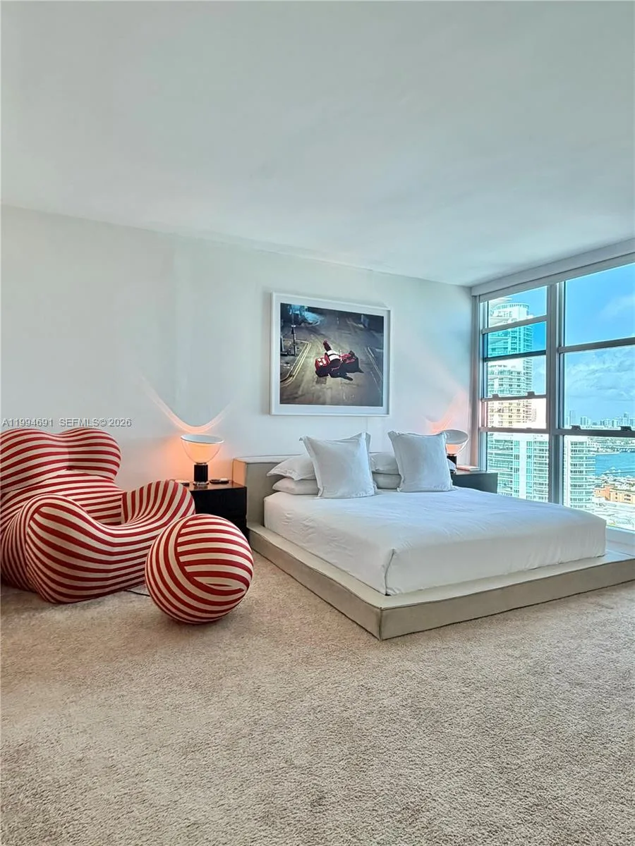300 S Pointe Dr # 2106, Miami Beach, FL 33139 photo 7