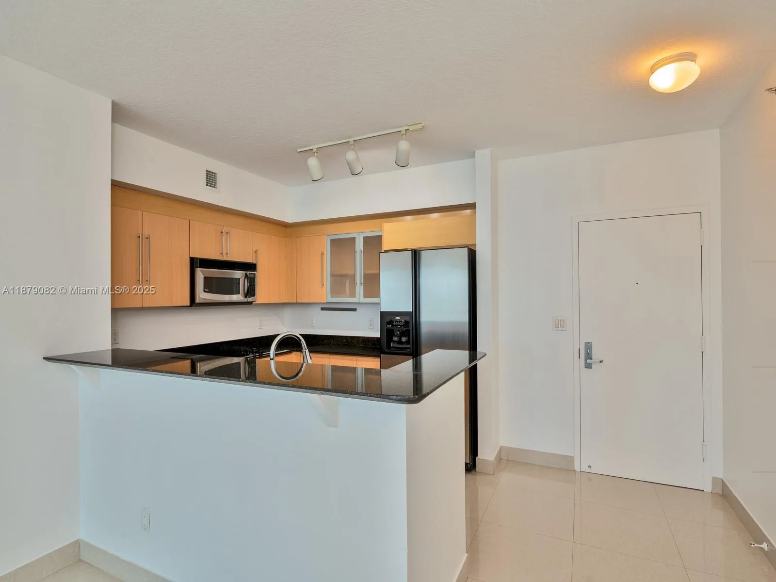 325 S Biscayne Blvd # 2715, Miami, FL 33131 photo 7