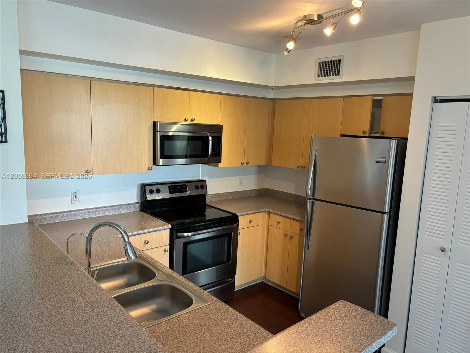 1919 Van Buren St # 414A, Hollywood, FL 33020 photo 5
