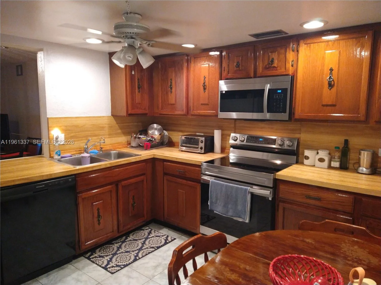 7554 Stirling Rd # 105, Davie, FL 33024 photo 3