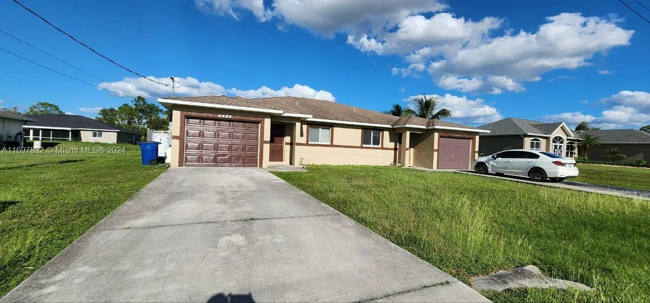 5112/5114 27th St SW # 1, Lehigh Acres, FL 33973