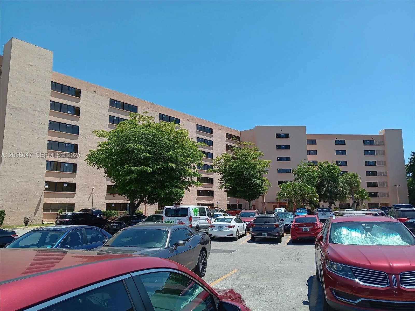 9688 Fontainebleau Blvd # 502, Miami, FL 33172 photo 5