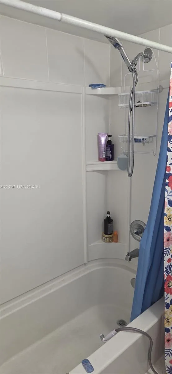 9688 Fontainebleau Blvd # 502, Miami, FL 33172 photo 7