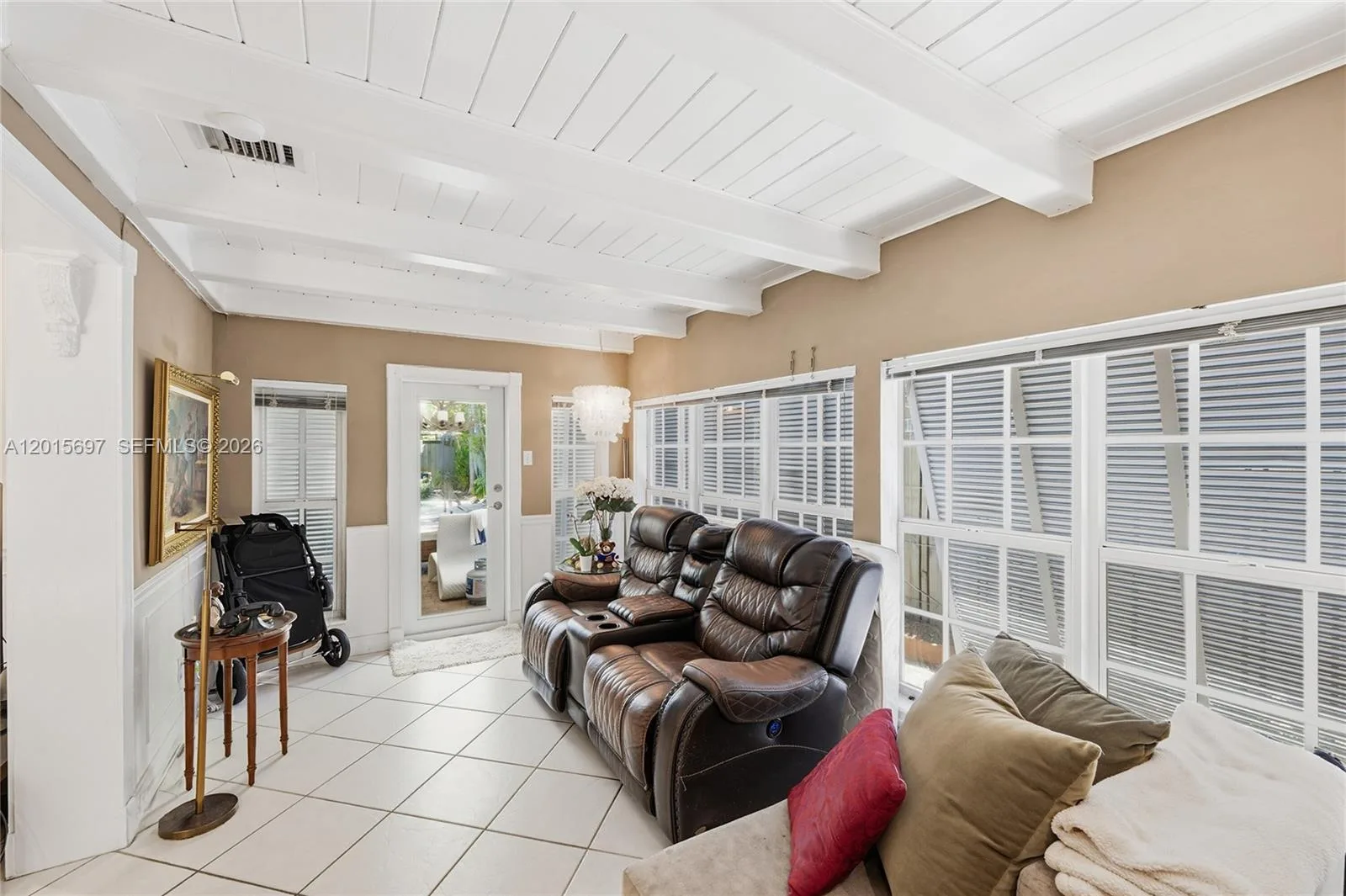 636 NE 17th Ter, Fort Lauderdale, FL 33304 photo 11