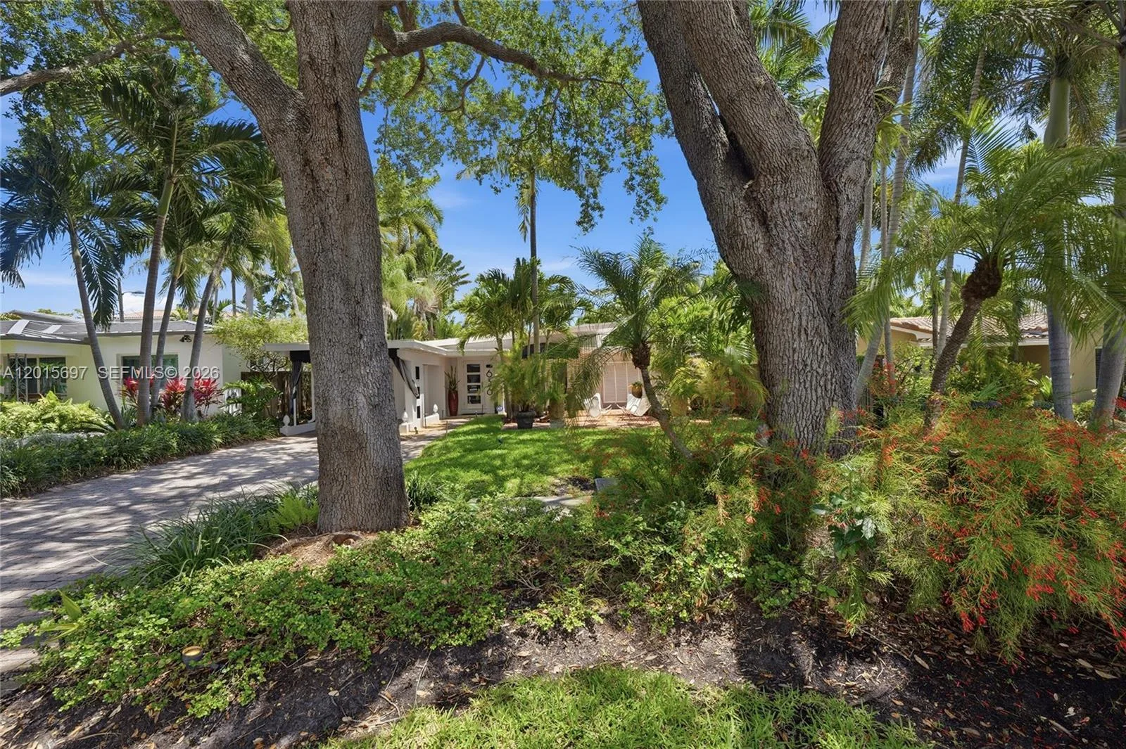 636 NE 17th Ter, Fort Lauderdale, FL 33304 photo 9