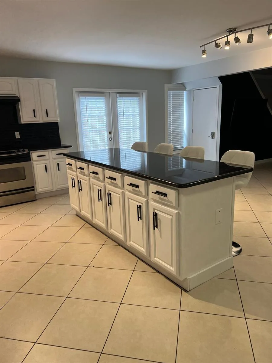 2417 Sundy Avenue, Delray Beach, FL 33444