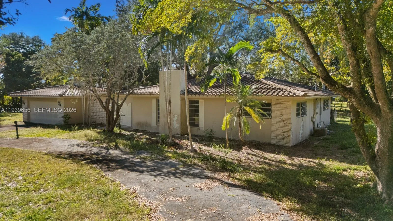 13500 SW 68th Ct, Pinecrest, FL 33156 photo 11