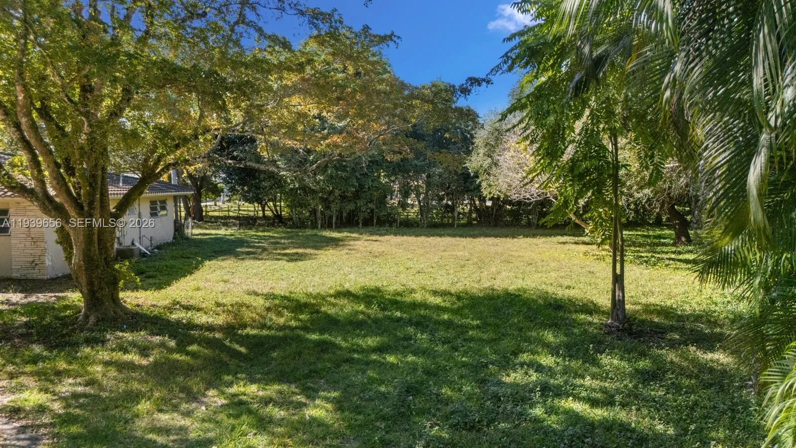 13500 SW 68th Ct, Pinecrest, FL 33156 photo 4