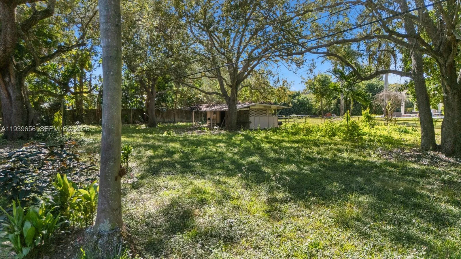 13500 SW 68th Ct, Pinecrest, FL 33156 photo 5