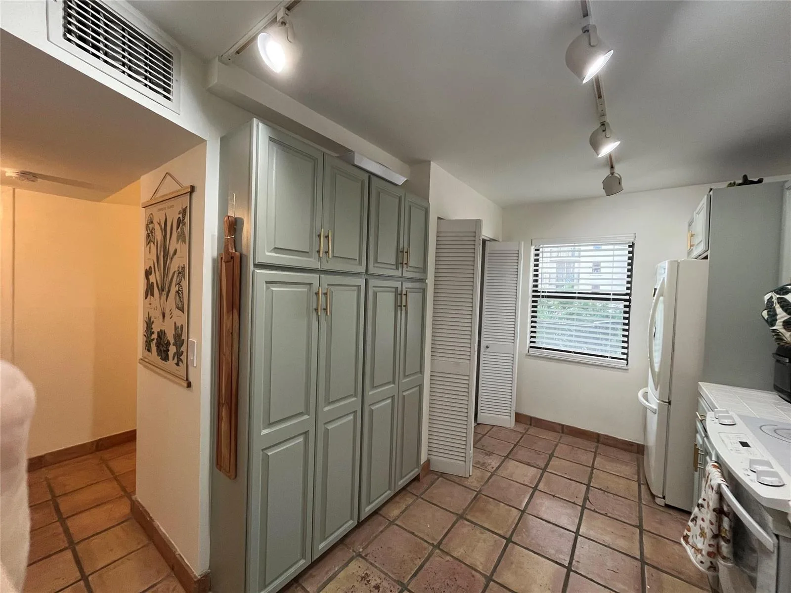 2029 N Ocean Boulevard # 303, Fort Lauderdale, FL 33305 photo 11