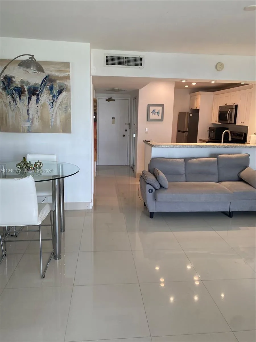 1965 S Ocean Dr # 3H, Hallandale Beach, FL 33009