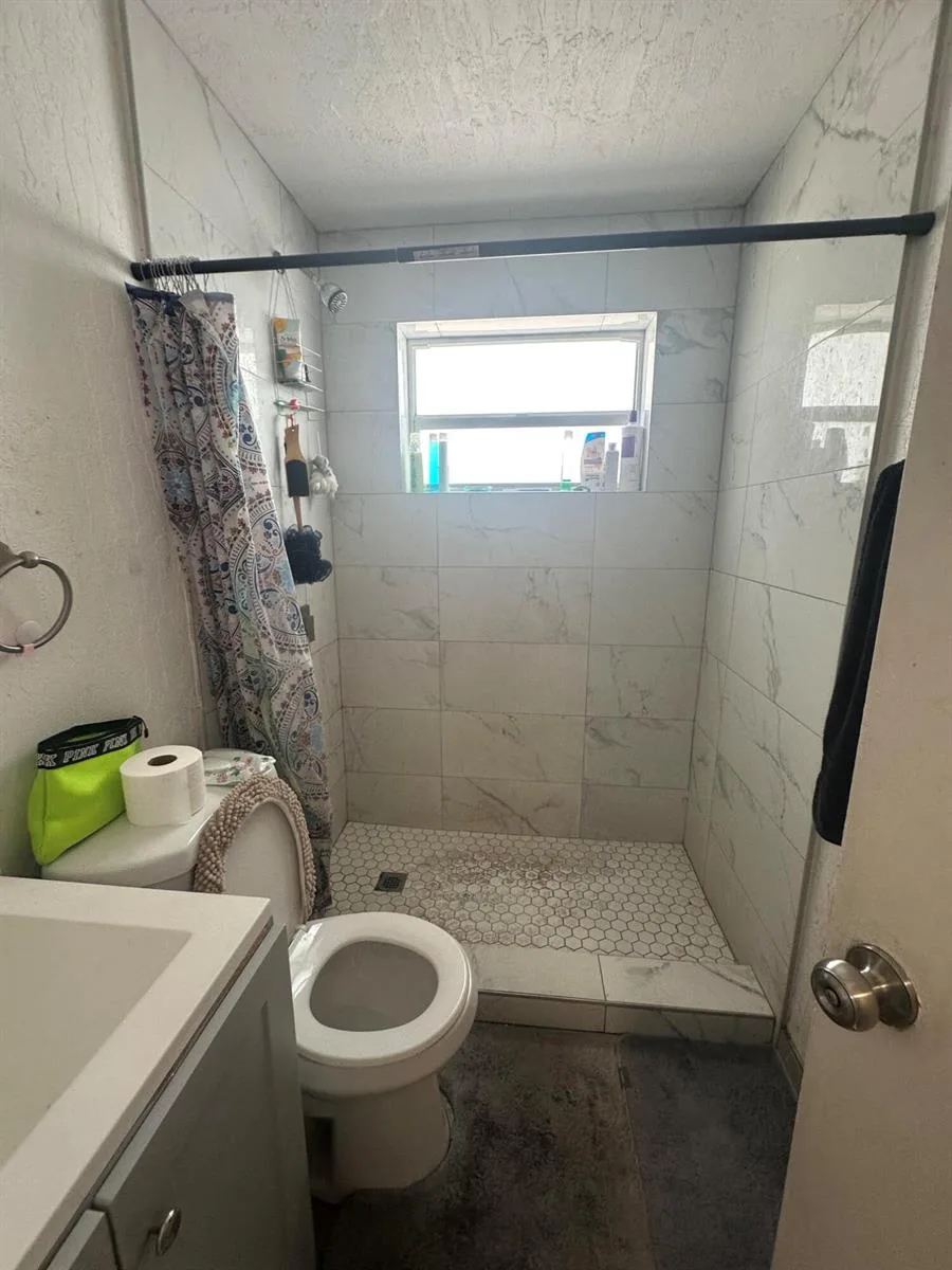 5626 SW 27th Street, West Park, FL 33023 photo 13