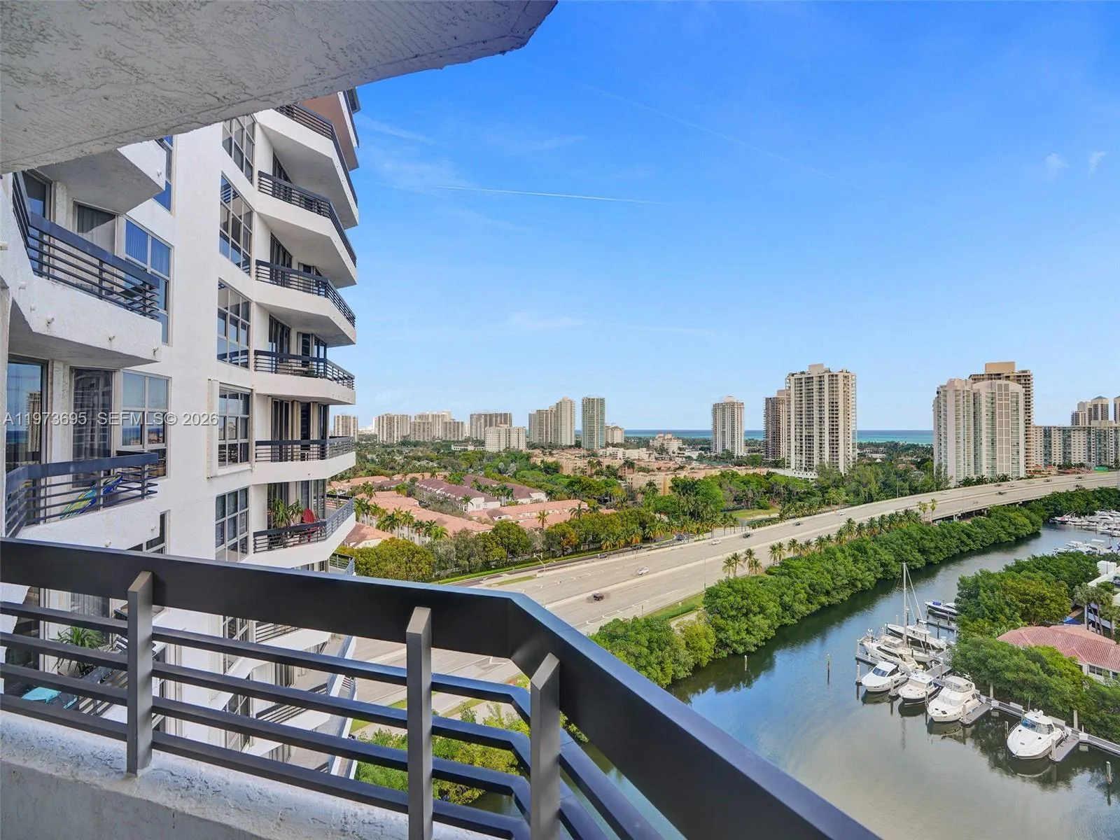 3400 192nd ST # 1811, Aventura, FL 33180 photo 4