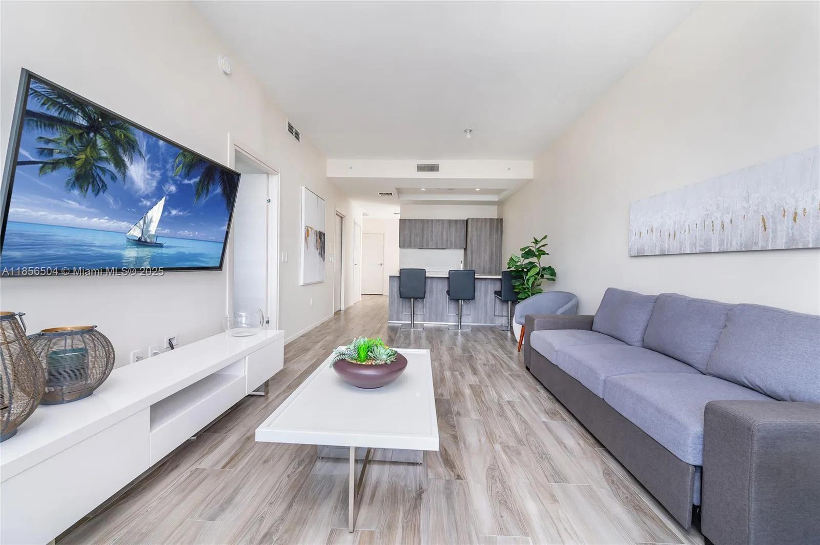 801 S Miami Ave # 5207, Miami, FL 33130 photo 11