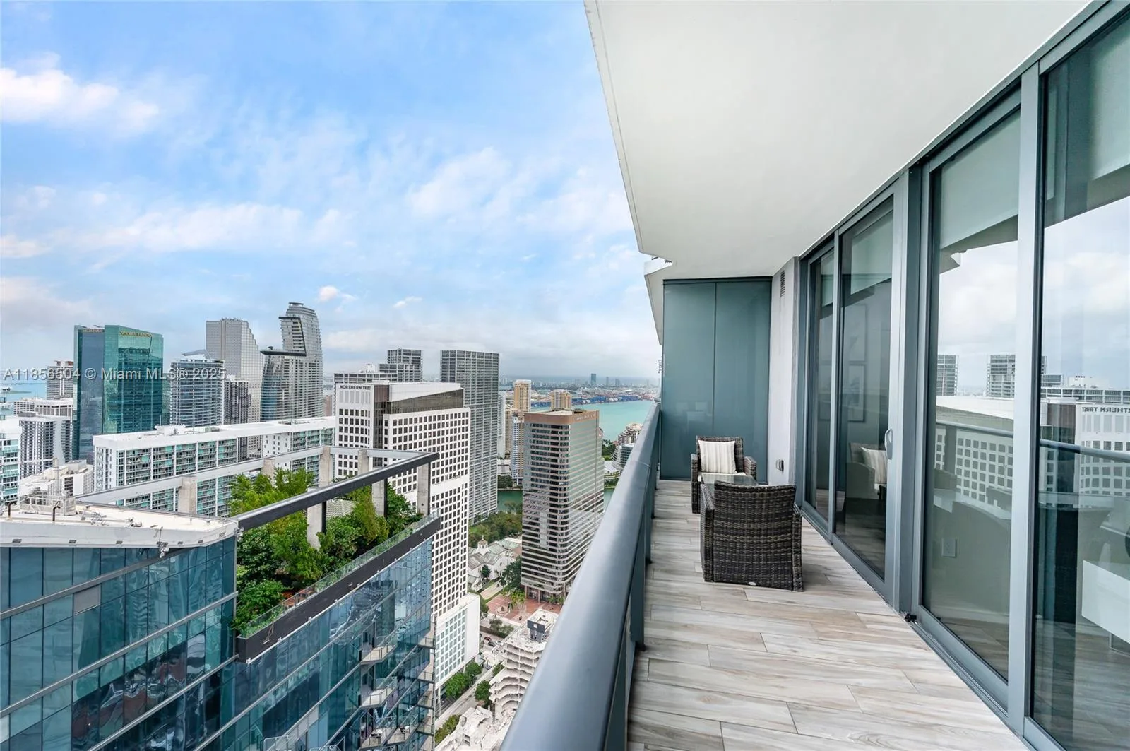 801 S Miami Ave # 5207, Miami, FL 33130 photo 2
