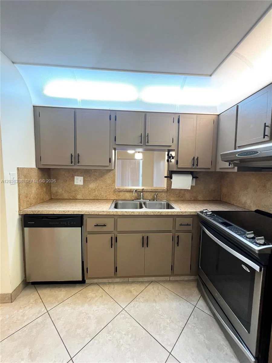 12035 NE 2nd Ave # A302, North Miami, FL 33161 photo 6