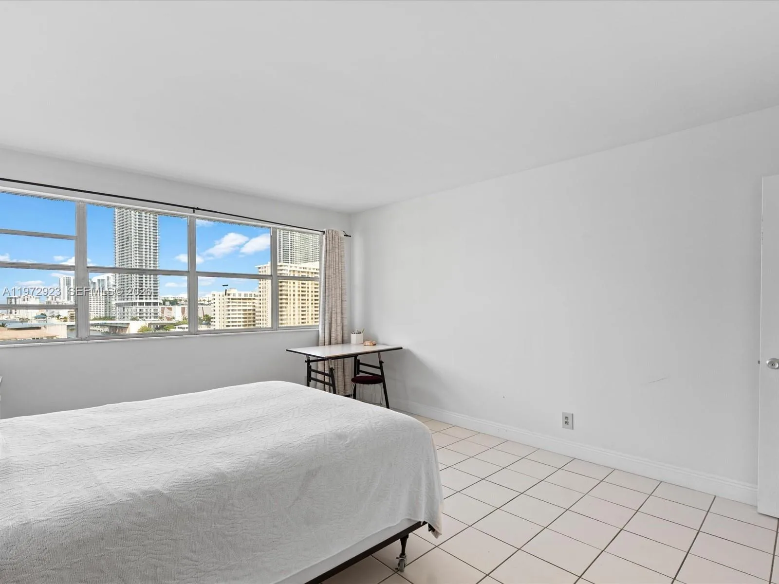 111 Golden Isles Dr # G8, Hallandale Beach, FL 33009 photo 9