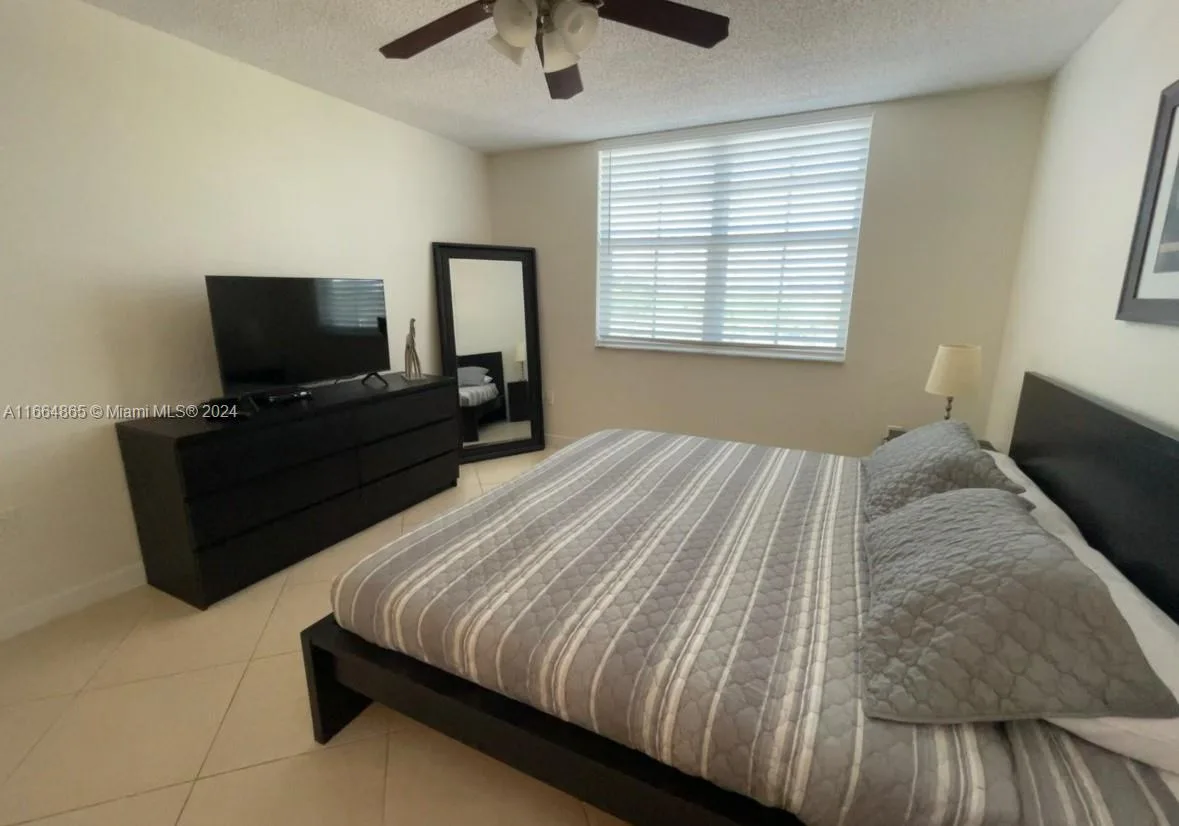 19601 E Country Club Dr # 7501, Aventura, FL 33180 photo 11