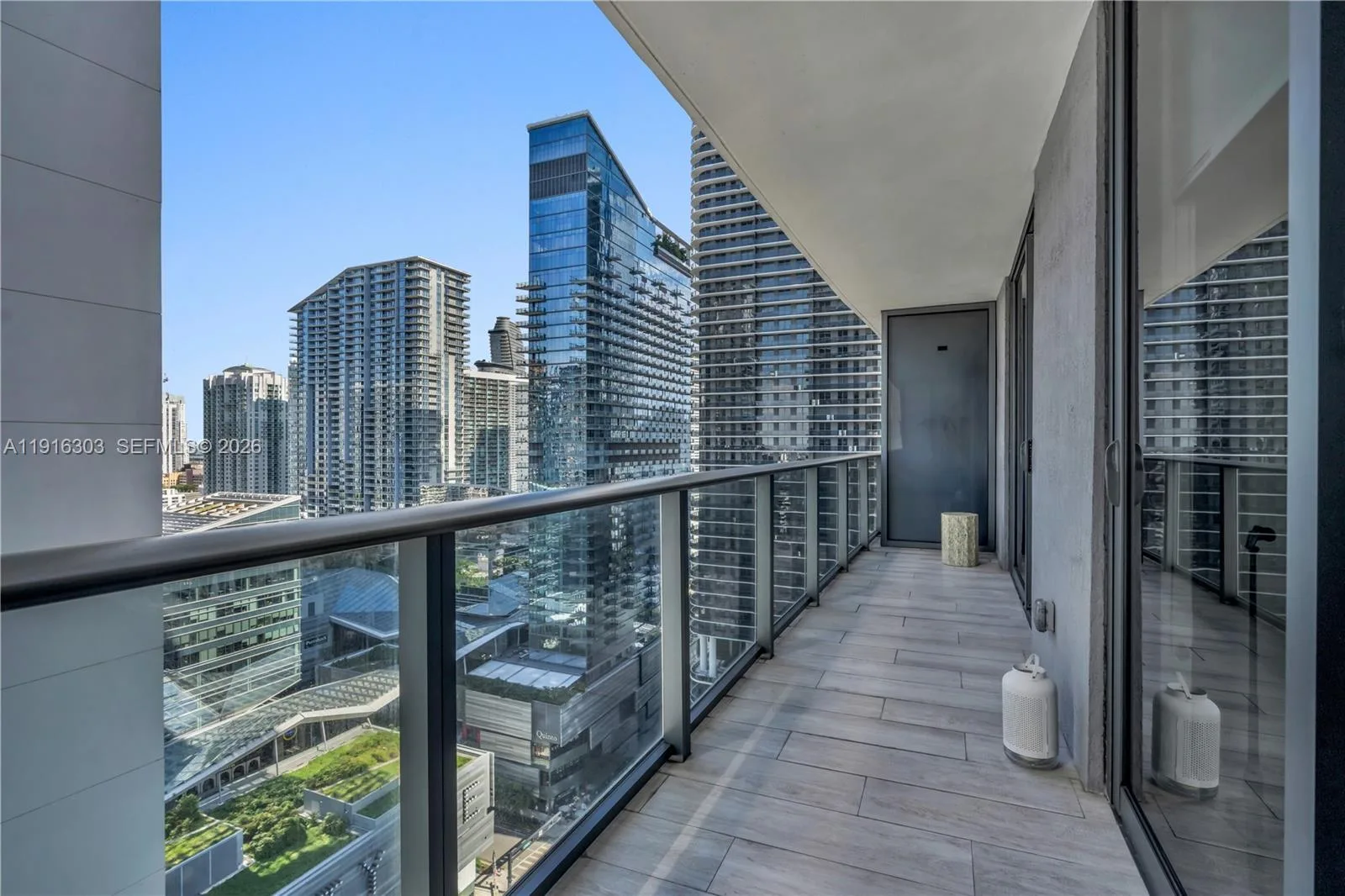 55 SW 9th St # 2610, Miami, FL 33130 photo 13