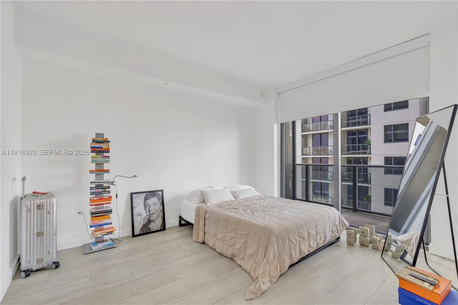 55 SW 9th St # 2610, Miami, FL 33130 photo 7