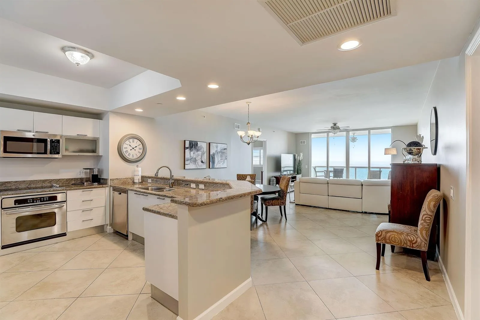 2650 Lake Shore Drive # 804, Riviera Beach, FL 33404