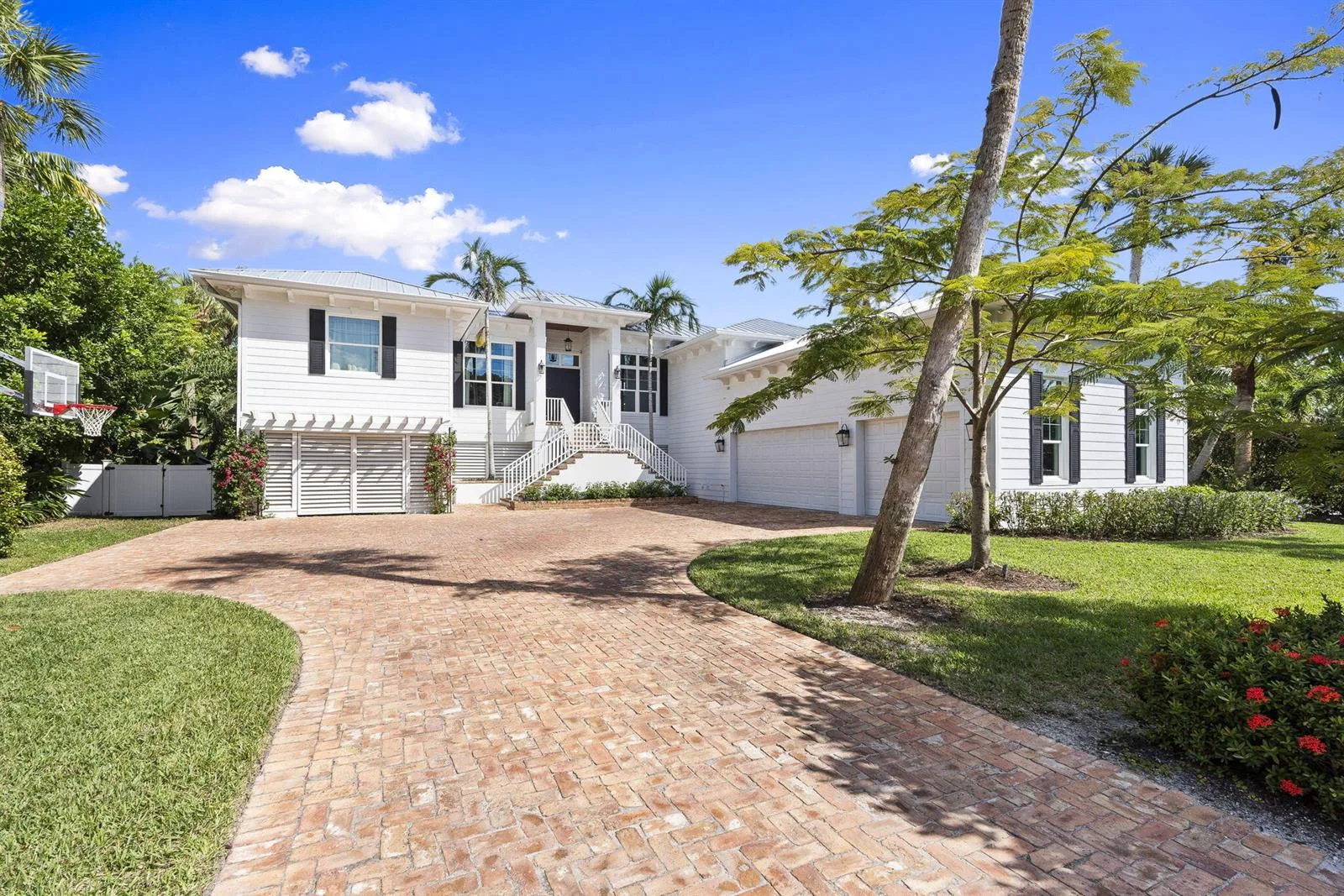 54 S Sewalls Point Road, Sewalls Point, FL 34996