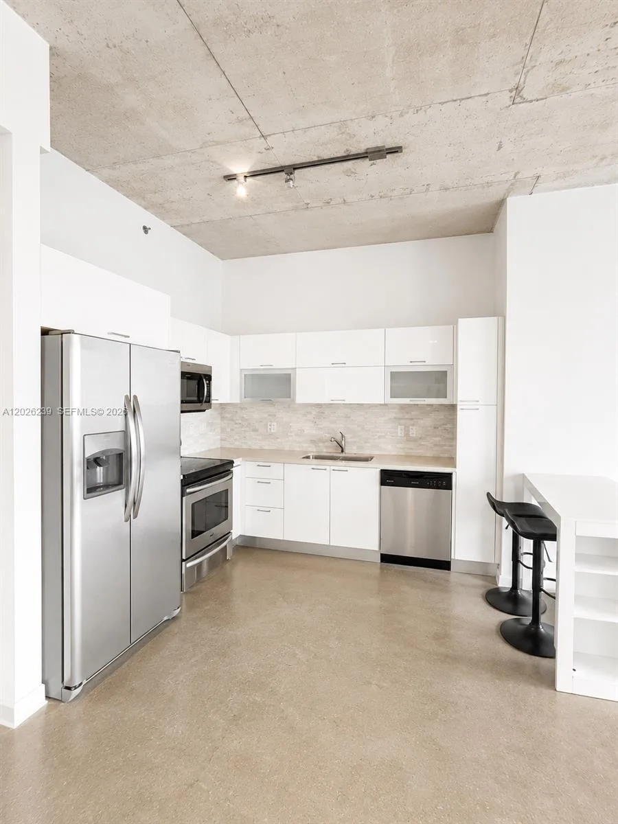 133 NE 2nd Ave # 2311, Miami, FL 33132