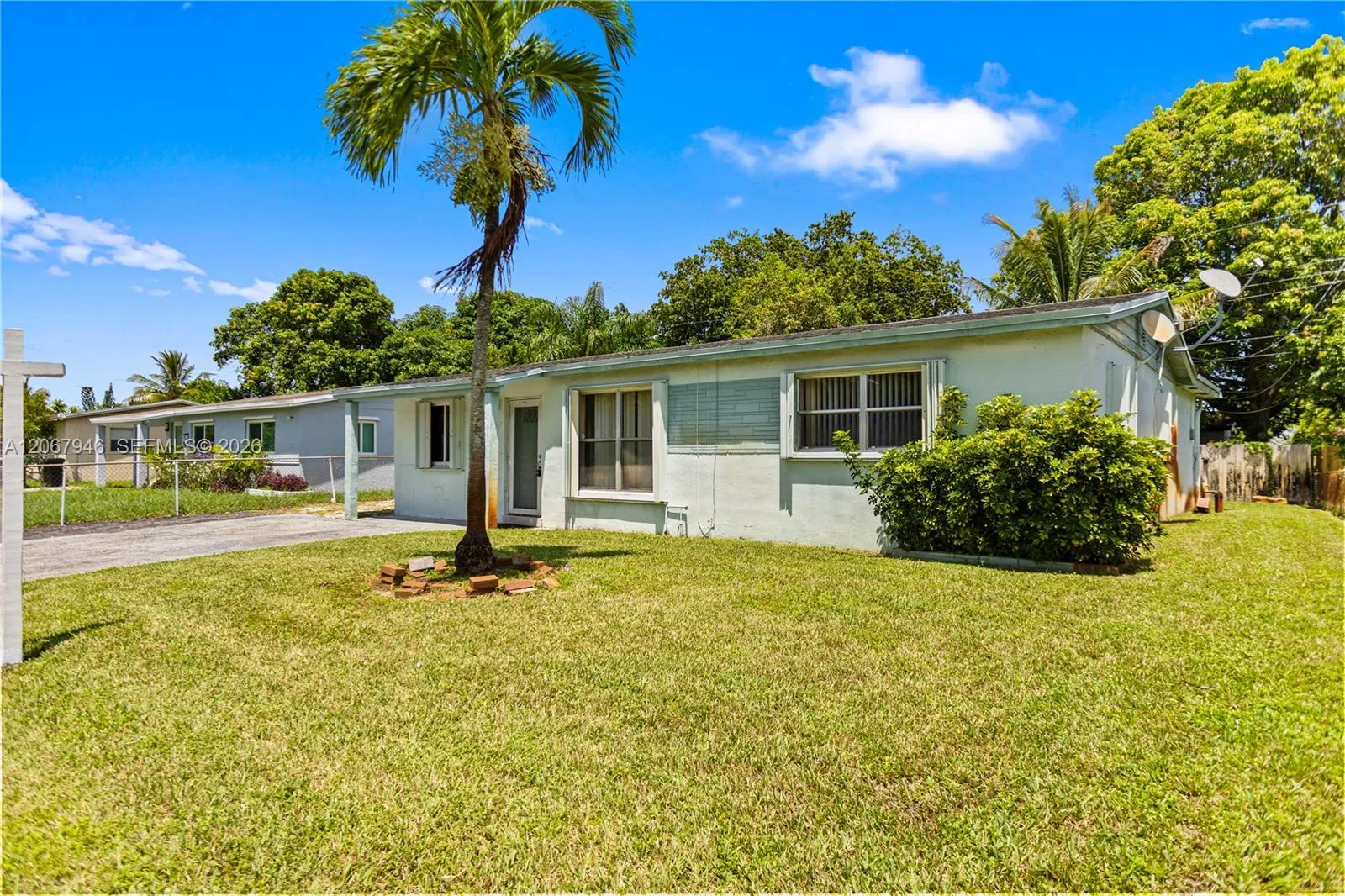 2030 NW 29th Ter, Fort Lauderdale, FL 33311 photo 2
