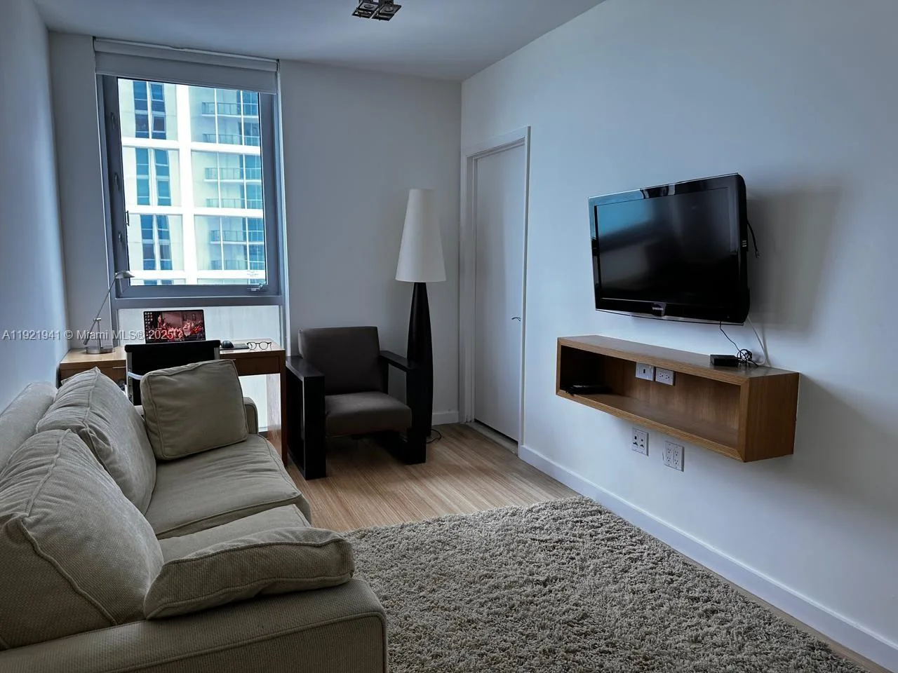 17001 Collins Ave # 2601, Sunny Isles Beach, FL 33160 photo 9