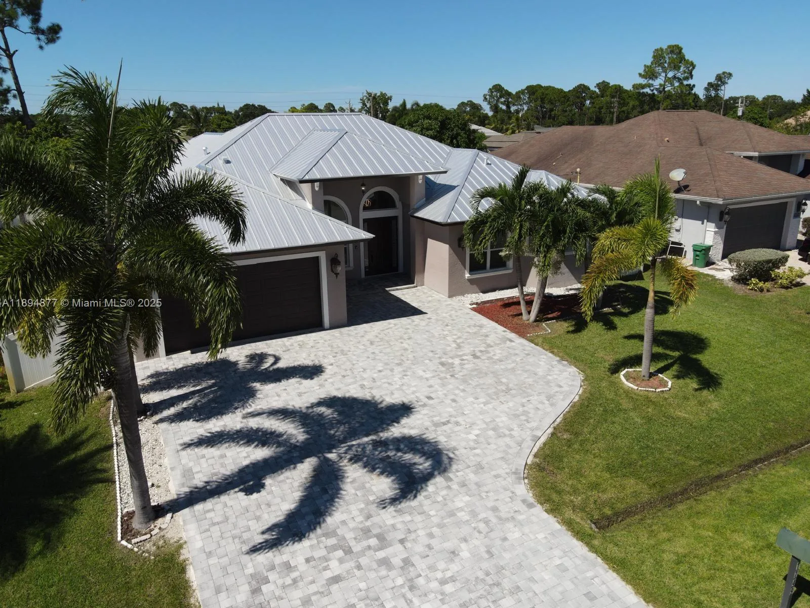 1749 SW Desert Ave, Port St. Lucie, FL 34953