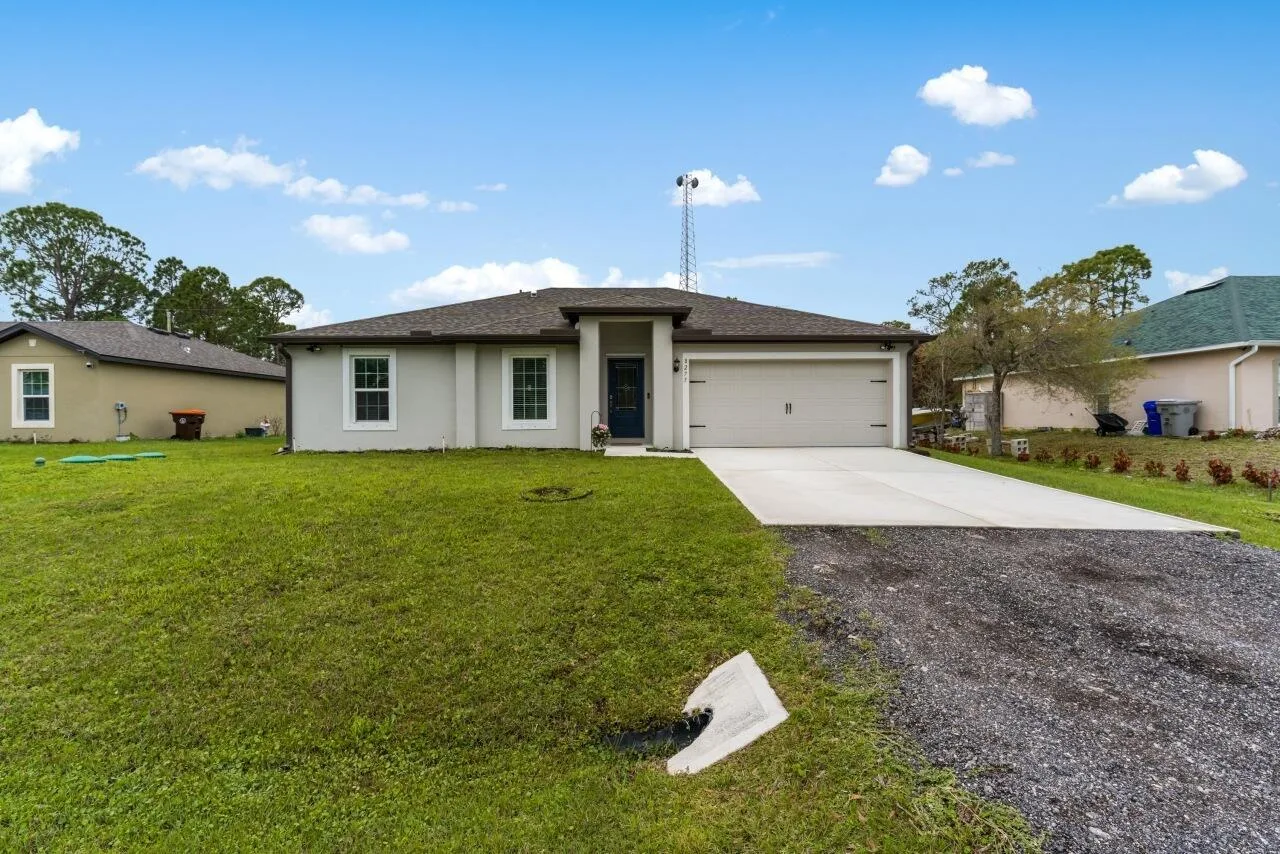 8275 105th Court, Vero Beach, FL 32967 photo 5