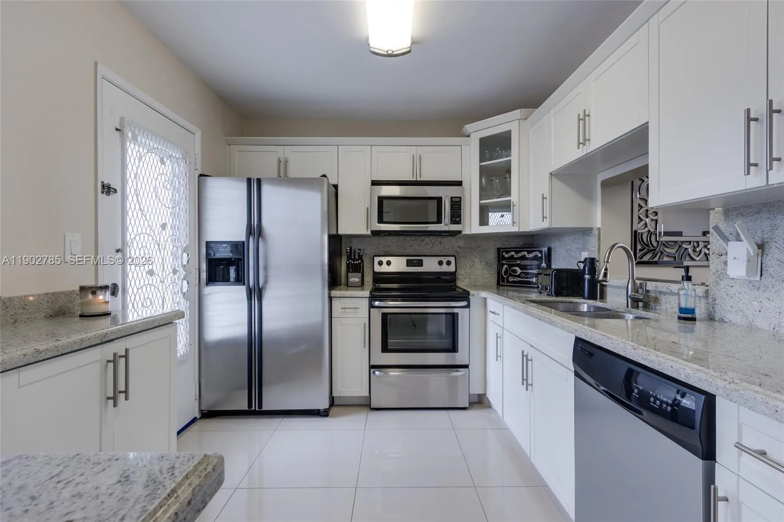 420 NE 12th Ave # 208, Hallandale Beach, FL 33009 photo 3