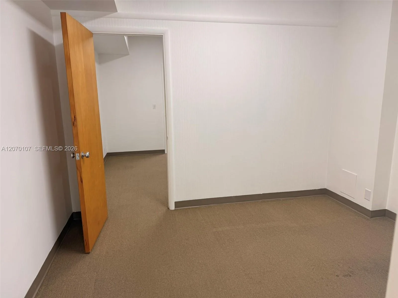 299 Alhambra Cir # 307, Coral Gables, FL 33134 photo 4