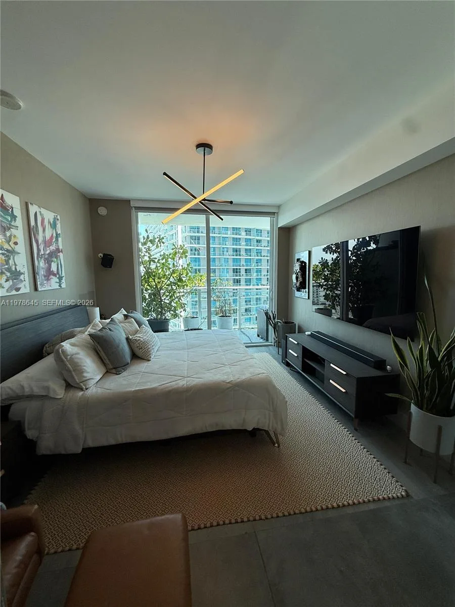 1080 Brickell Ave # 2109, Miami, FL 33131 photo 4