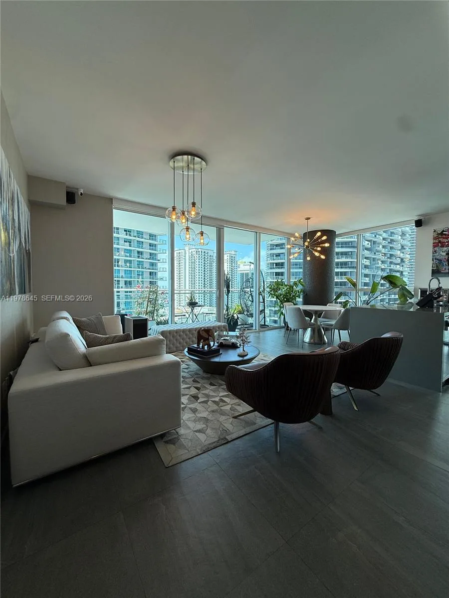 1080 Brickell Ave # 2109, Miami, FL 33131 photo 8