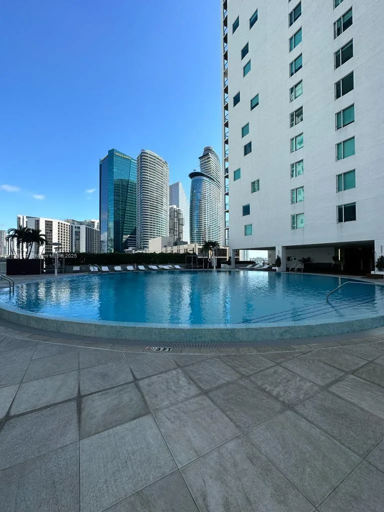 55 SE 6th St # 3003, Miami, FL 33131 photo 12