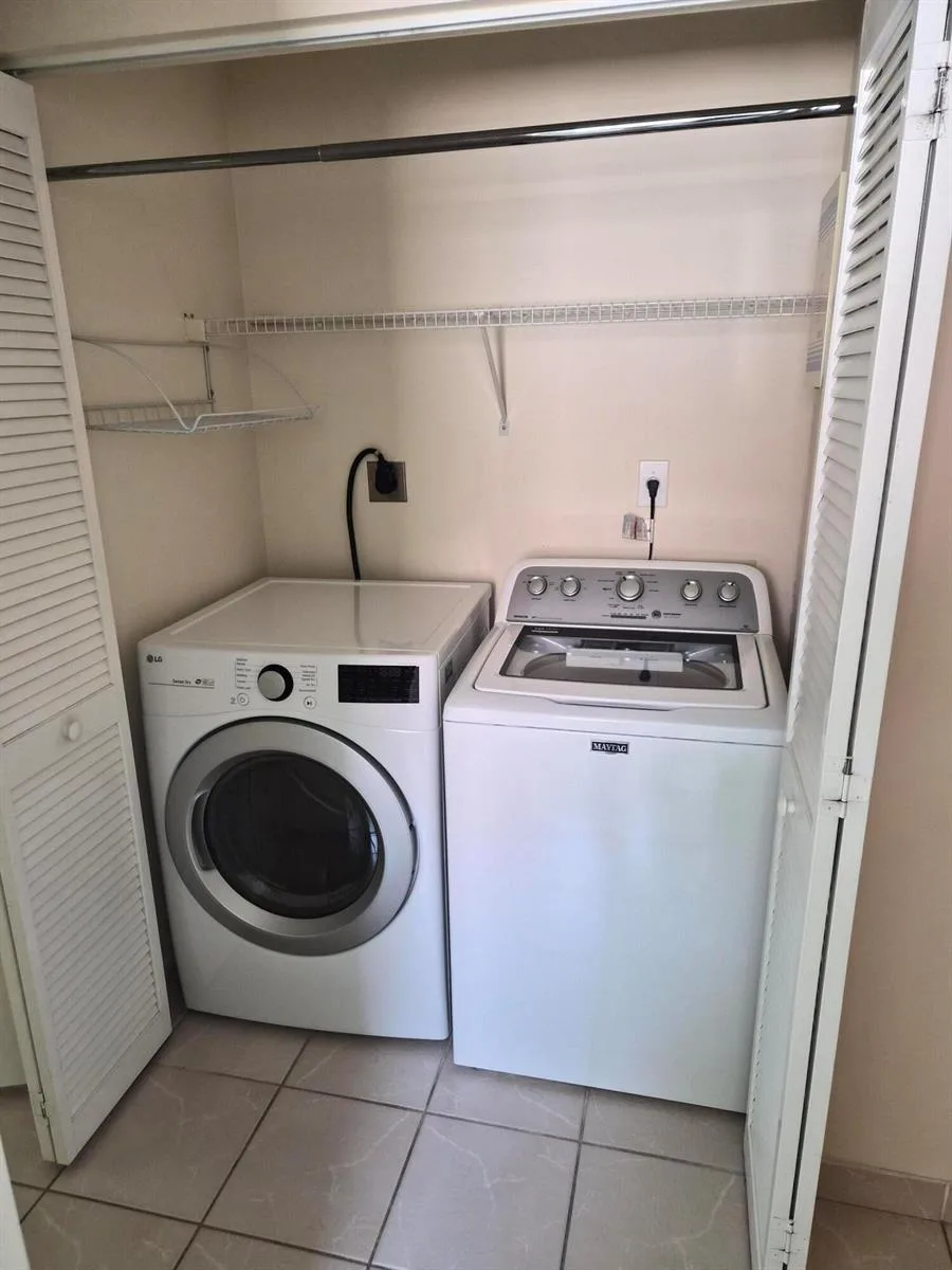 7306 NW 1st Manor NW, Plantation, FL 33317 photo 13