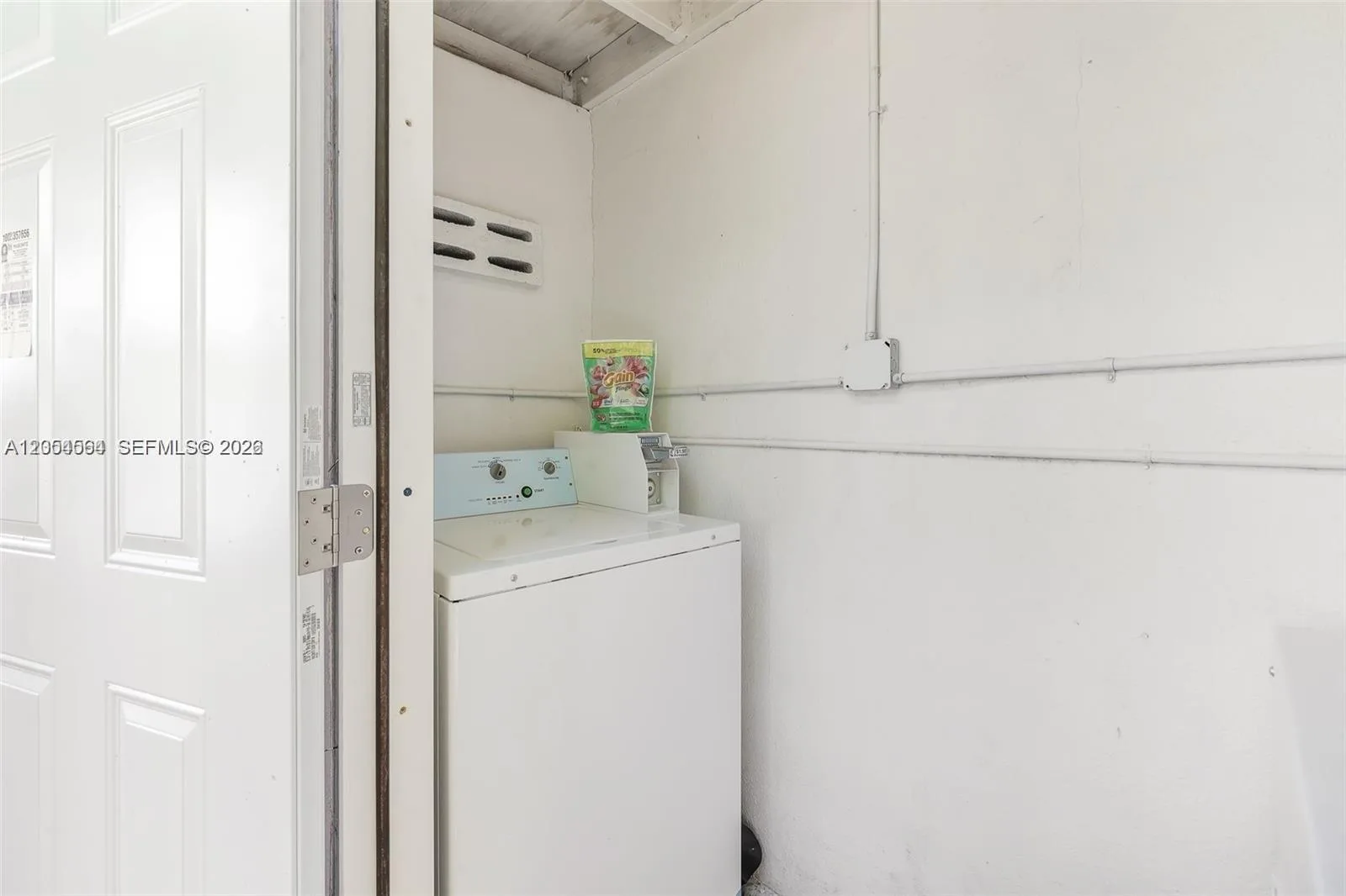 421 75th St # 1, Miami Beach, FL 33141 photo 11
