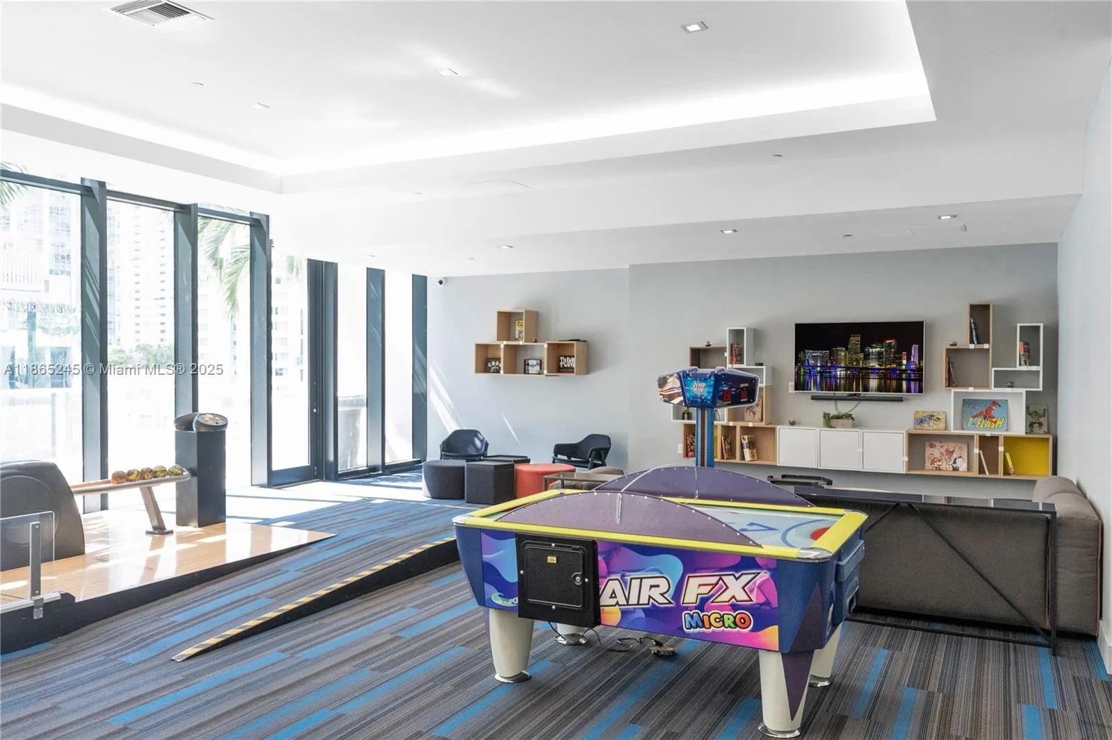 1010 Brickell Ave # 3307, Miami, FL 33131 photo 6