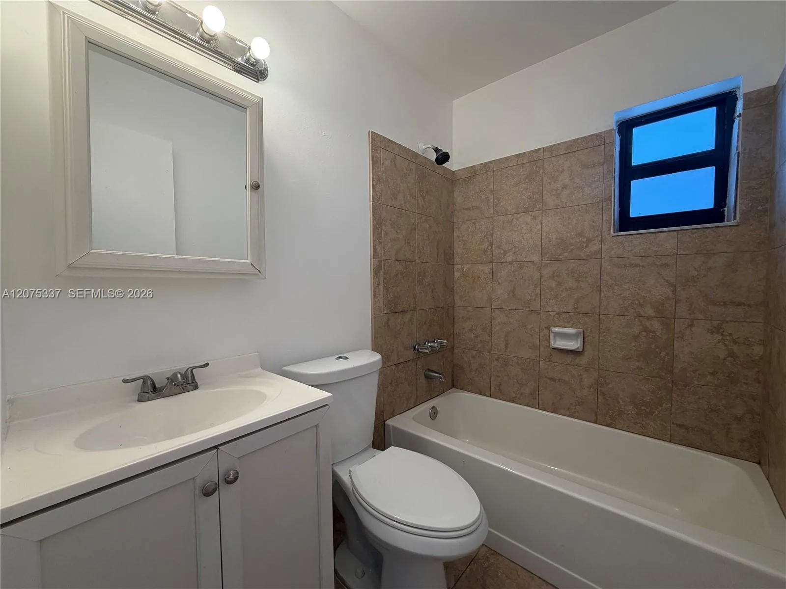 4106 W 11th Ct # 66, Hialeah, FL 33012 photo 9