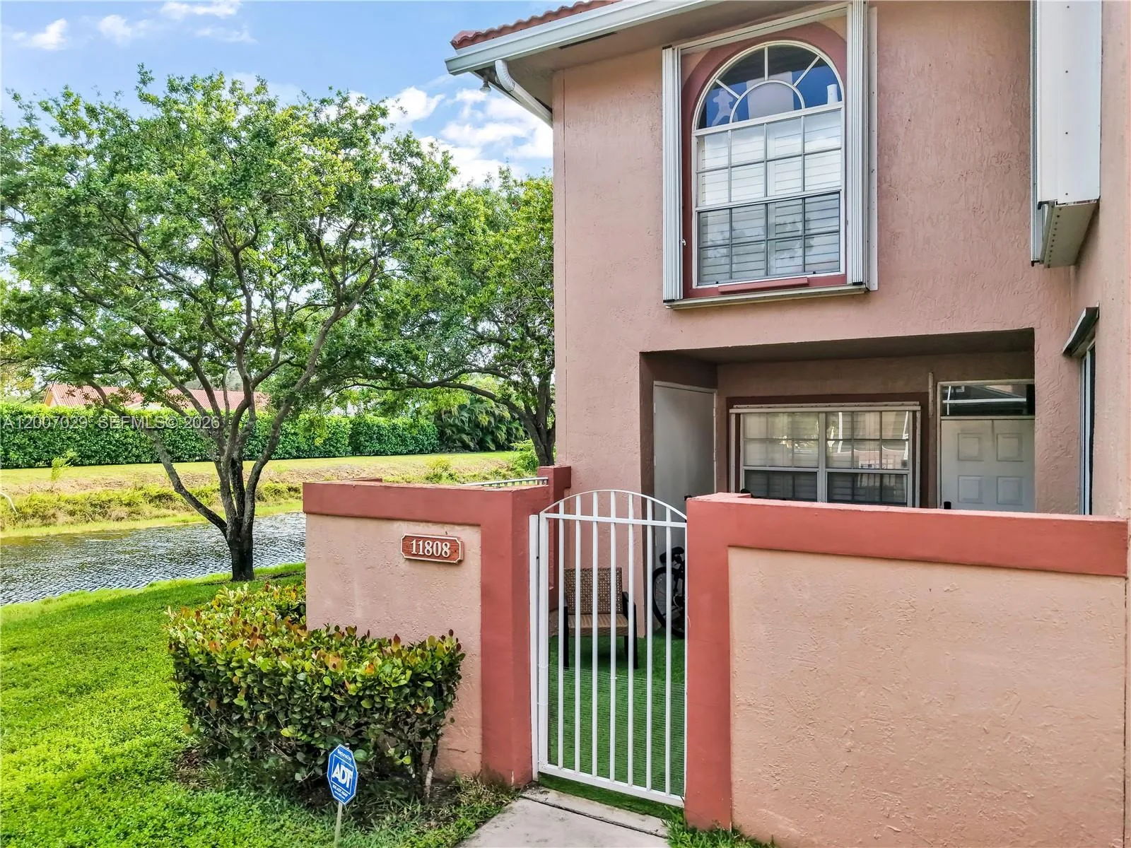 11808 Royal Palm Blvd, Coral Springs, FL 33065