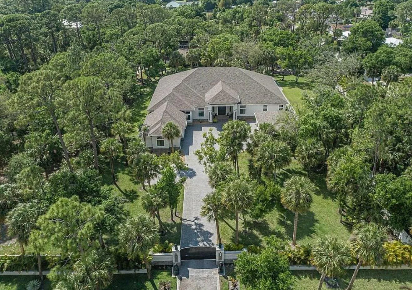 145 24th Avenue, Vero Beach, FL 32962