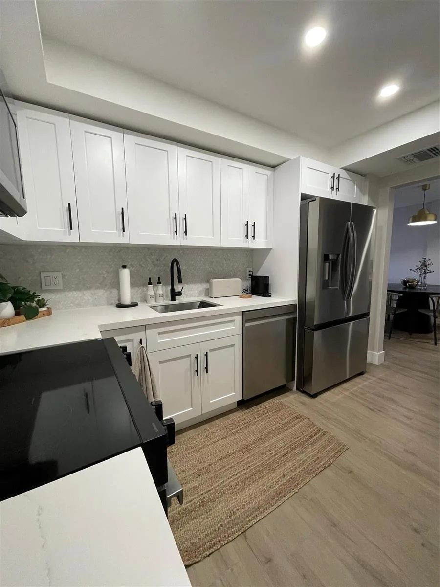 400 Kings Point Drive # 1027, Sunny Isles Beach, FL 33160 photo 7