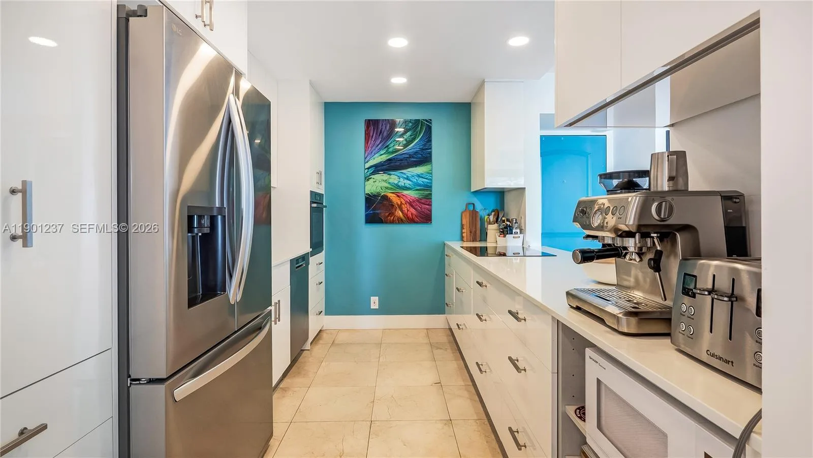 100 Bayview Dr # 1807, Sunny Isles Beach, FL 33160 photo 9
