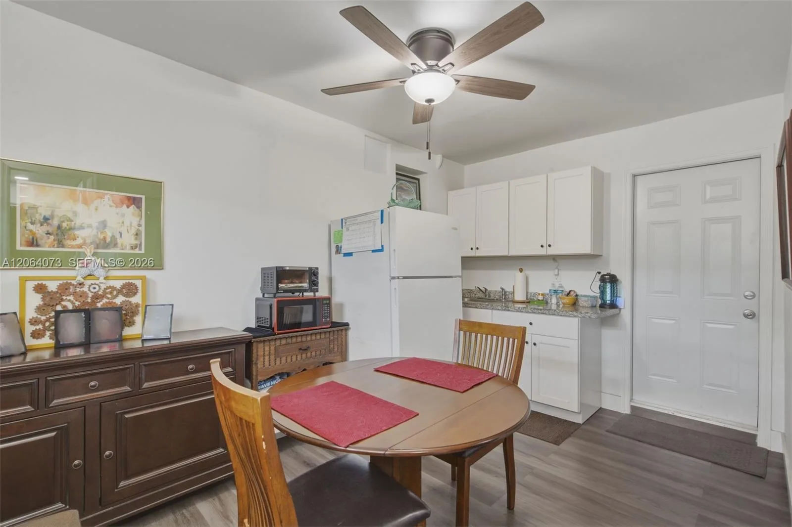 11621 NW 58th Pl, Hialeah, FL 33012 photo 12